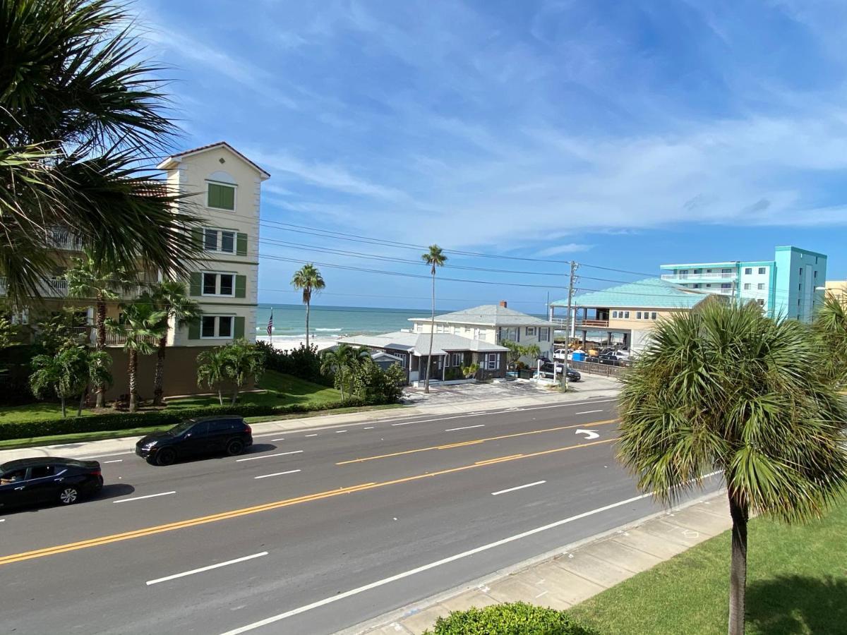 Escape To Paradise St. Pete Beach Exterior photo