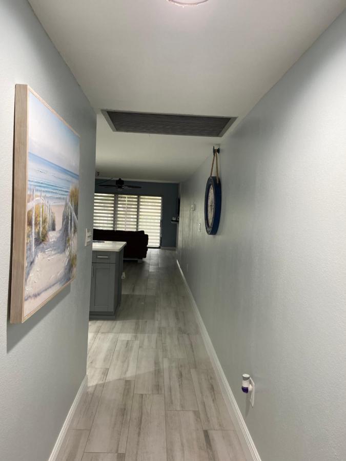 Escape To Paradise St. Pete Beach Exterior photo