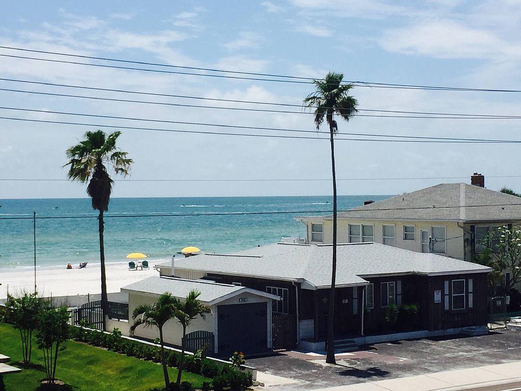 Escape To Paradise St. Pete Beach Exterior photo